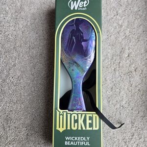 Wet Brush Wicked Hairbrush